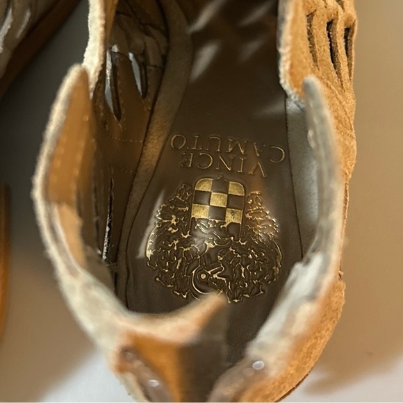 Vince Camuto Peera Soft Suede Leather Short Ankle Booties - Picture 8 of 10